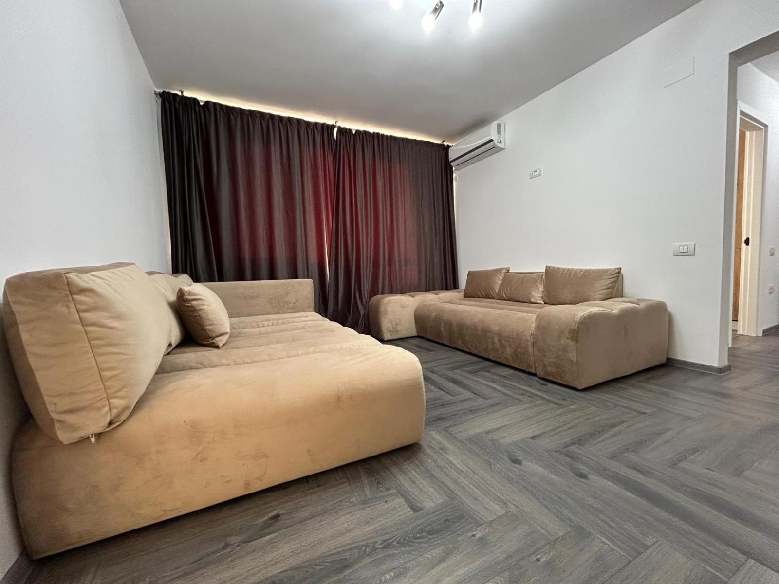 Elit Apartment Craiova Eksteriør billede