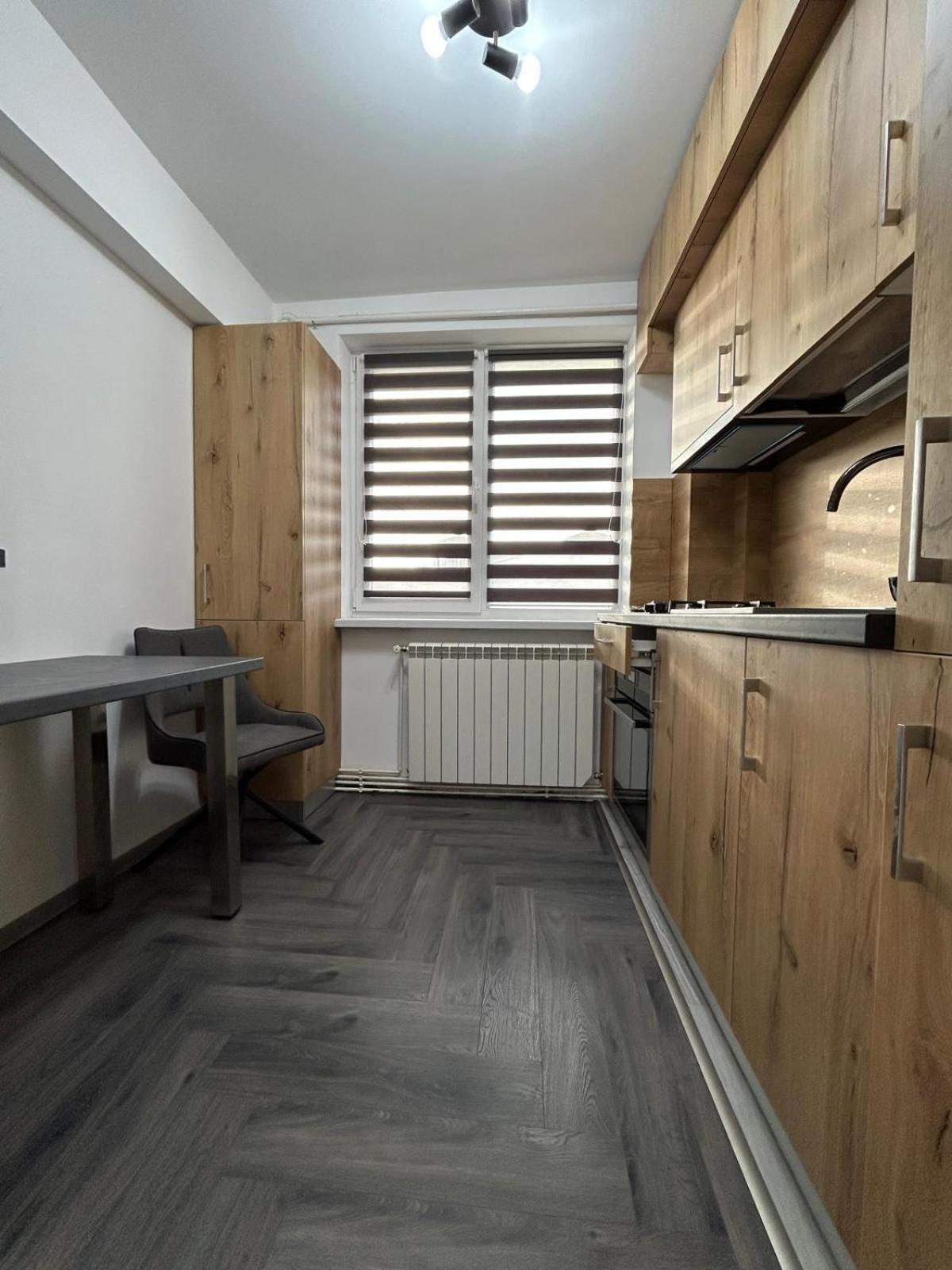 Elit Apartment Craiova Eksteriør billede