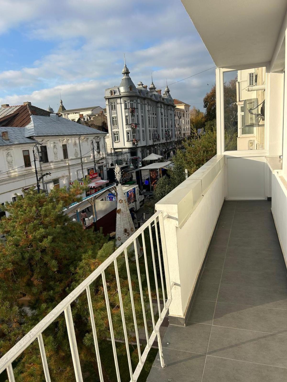 Elit Apartment Craiova Eksteriør billede