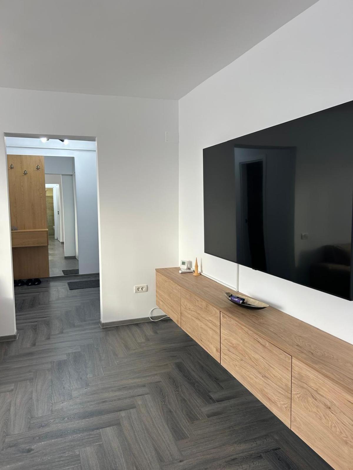 Elit Apartment Craiova Eksteriør billede