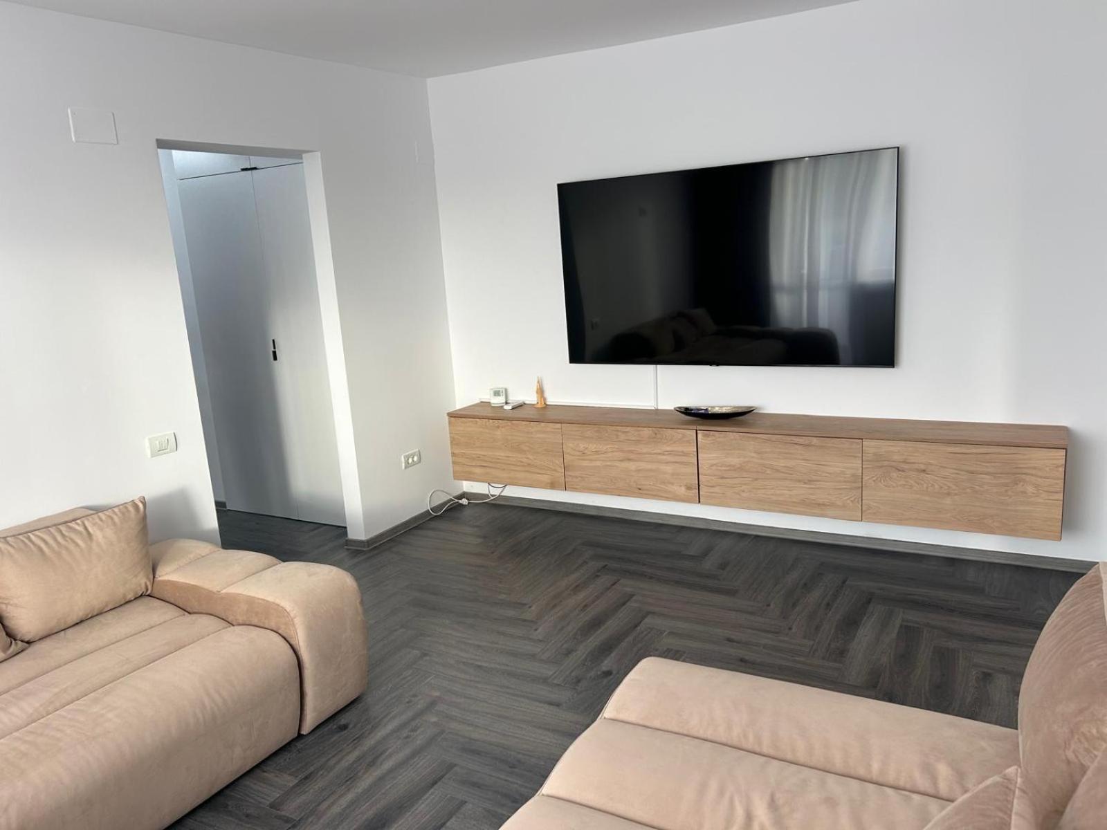 Elit Apartment Craiova Eksteriør billede
