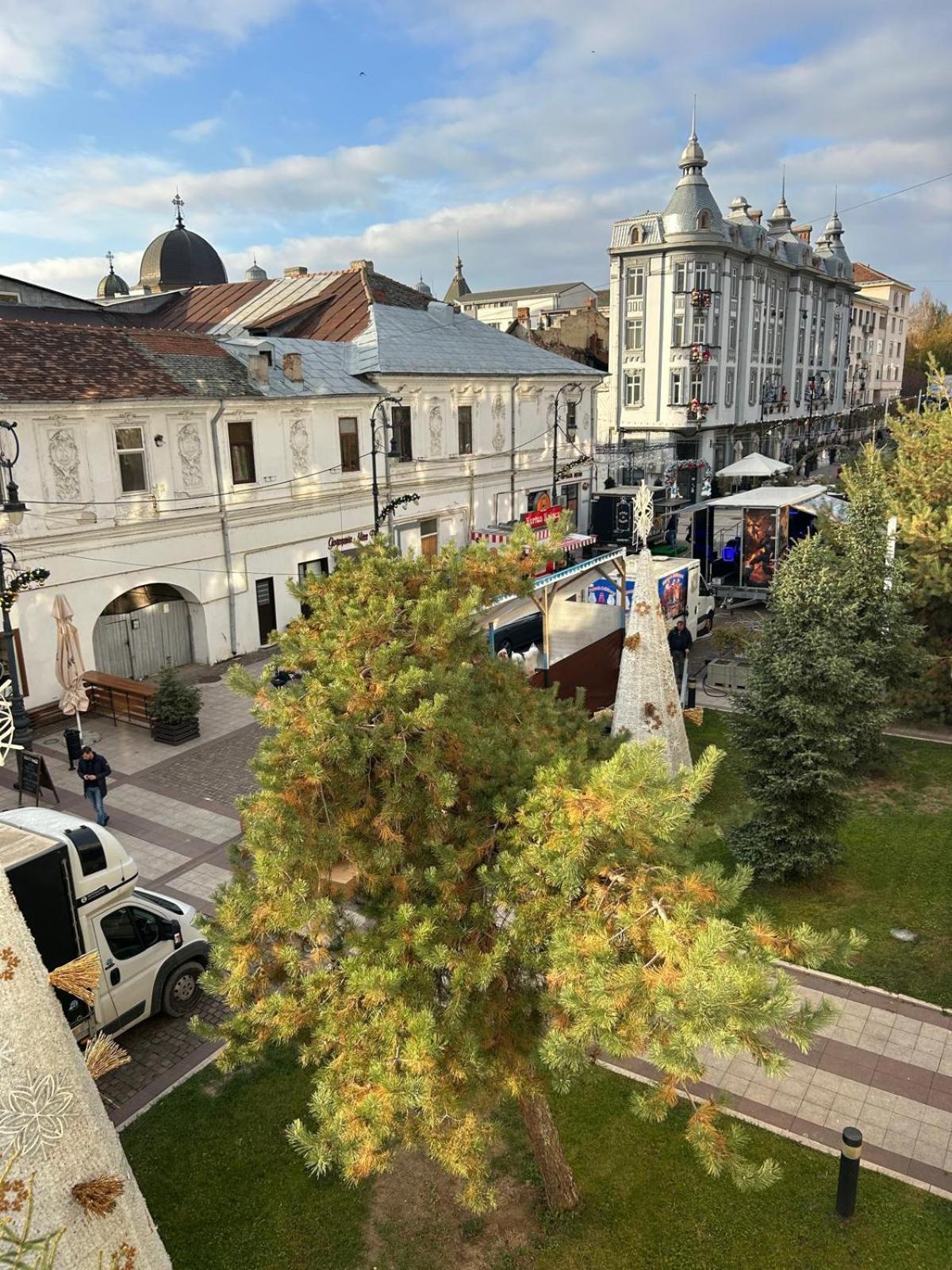 Elit Apartment Craiova Eksteriør billede
